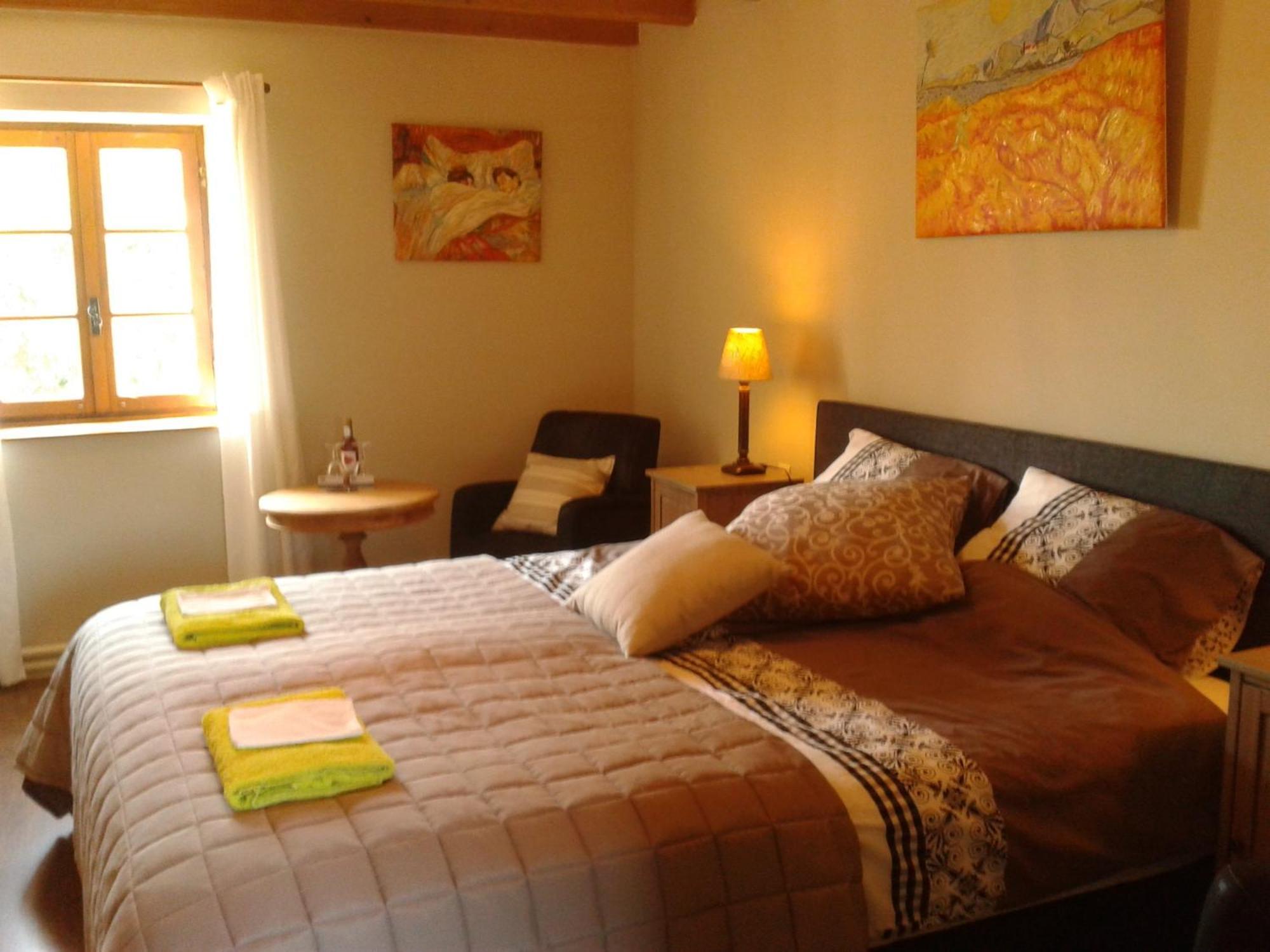 Luxury B&B Maison à votre Santé, in Bordeaux wine region Savignac-de-Duras Quarto foto